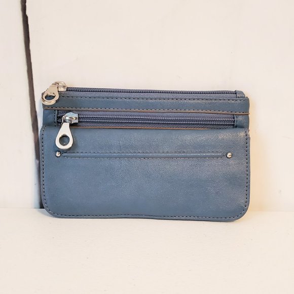 *SOLD* Relic Faux Leather Divided Money Organizer Wallet - Picture 8 of 8